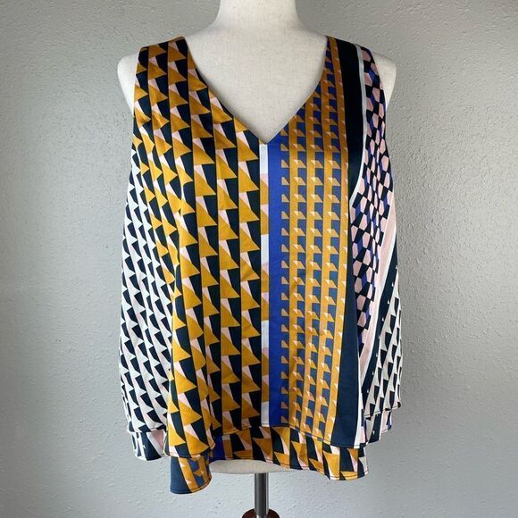 NWOT Bar III V-Neck Sleeveless Top Size XL - Picture 1 of 6